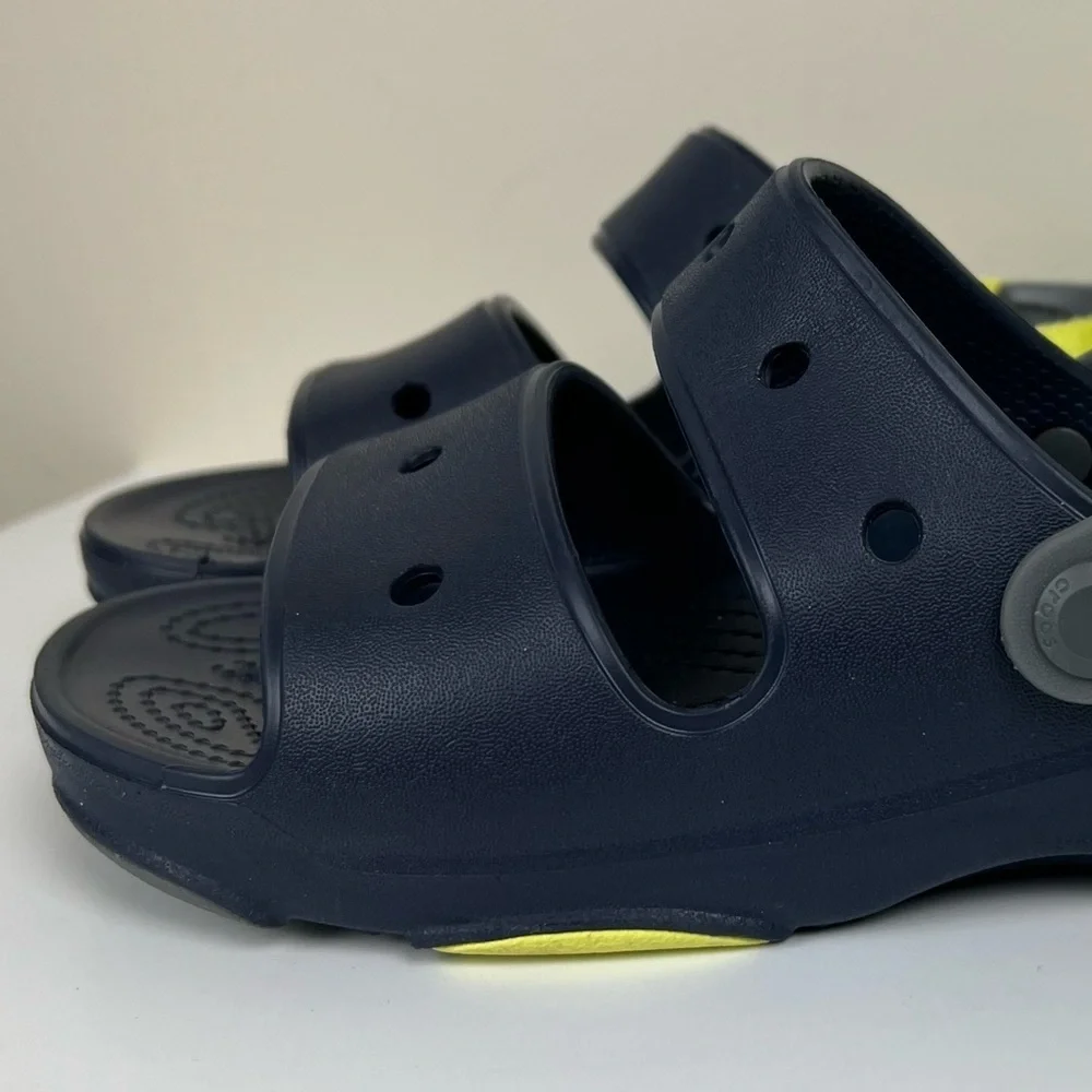 Crocs | Unisex All Terrain Sandal Navy Yellow | 6